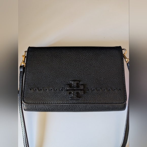 EUC Tory Burch Black Leather Crossbody Wallet - Picture 1 of 12
